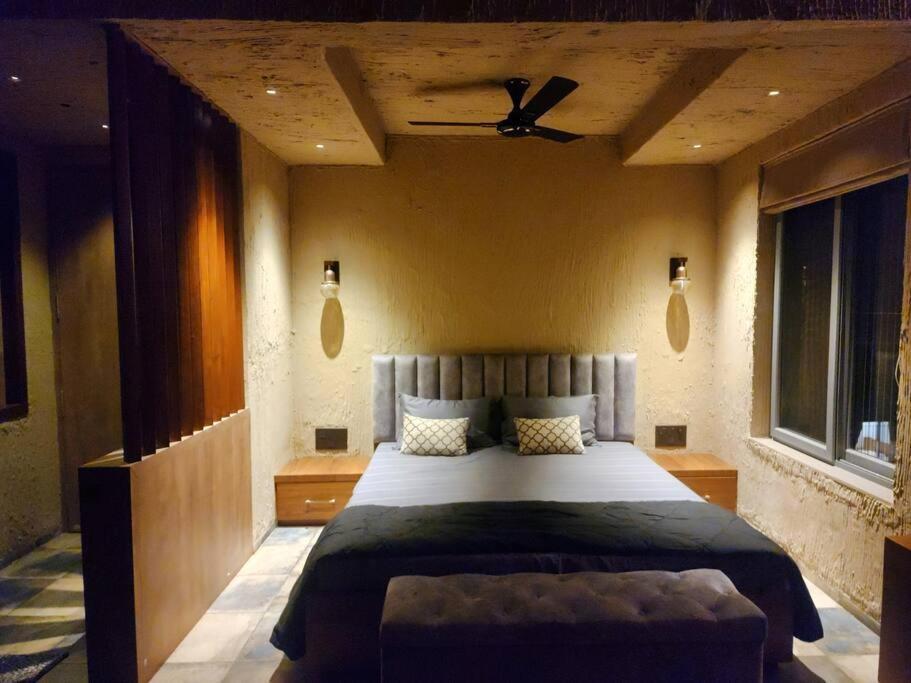 Revanta Studio Flat Colhapur Exterior foto